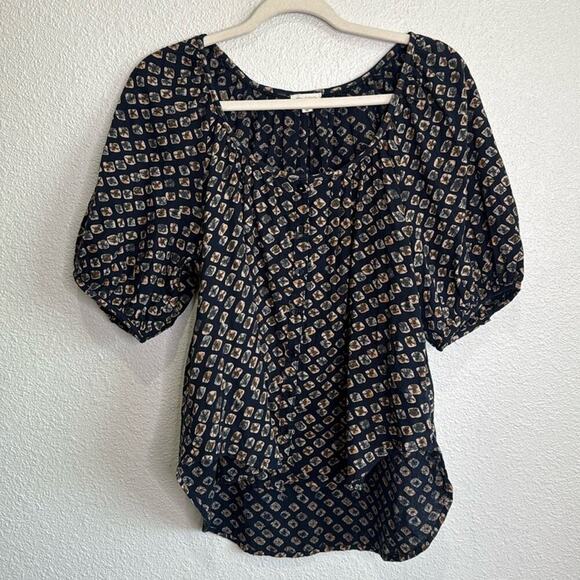 Anthropologie Tops - Anthropologie Pilcro Boho Printed Button Front Rounded Hem Blouse Top Medium